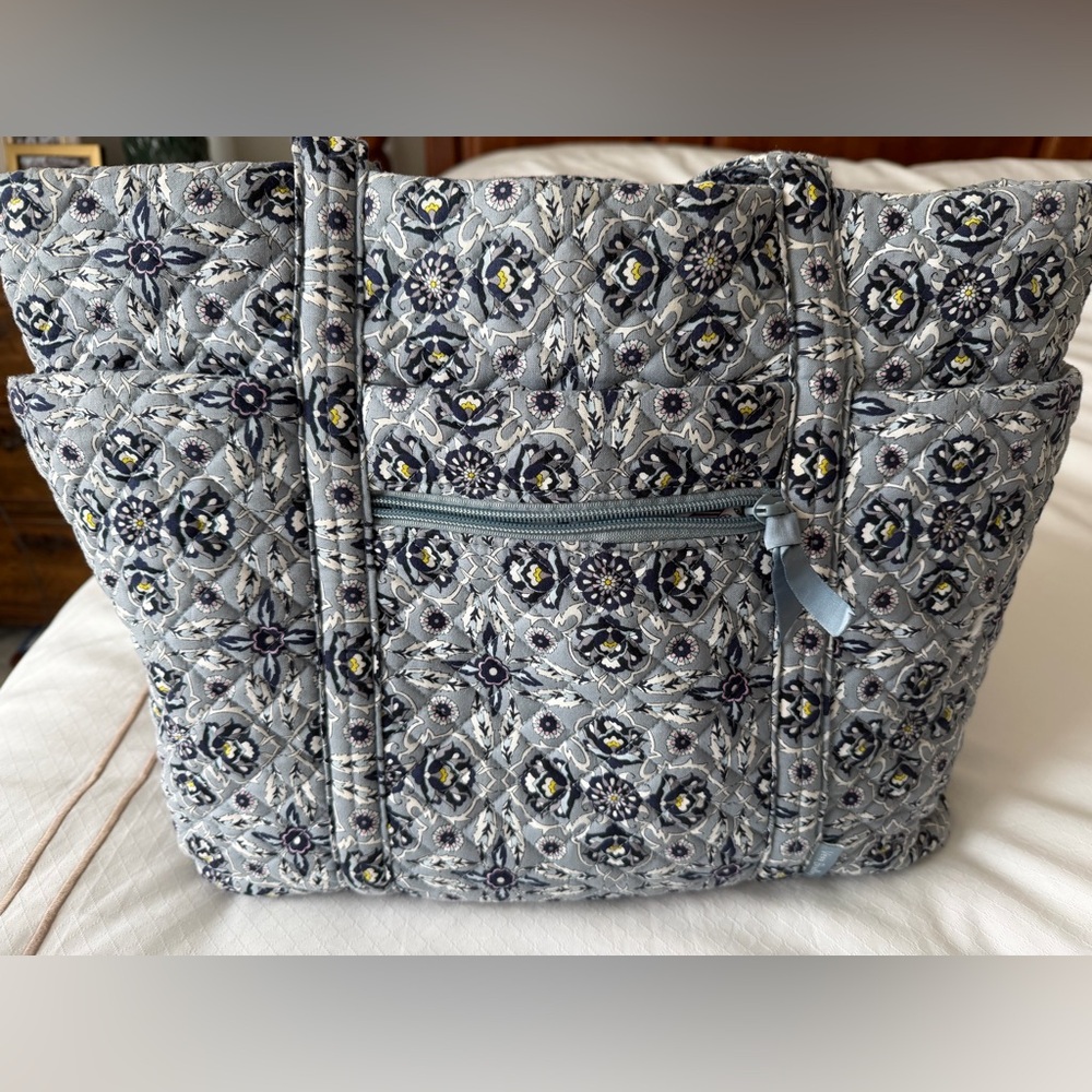 Vera Bradley Quilted Tote - Gray and Yellow Pattern